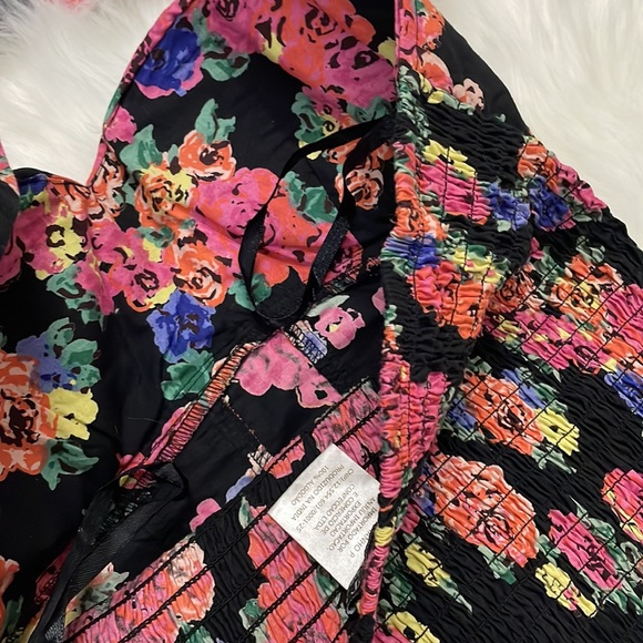 Floral tube top with straps - Picture 6 of 7